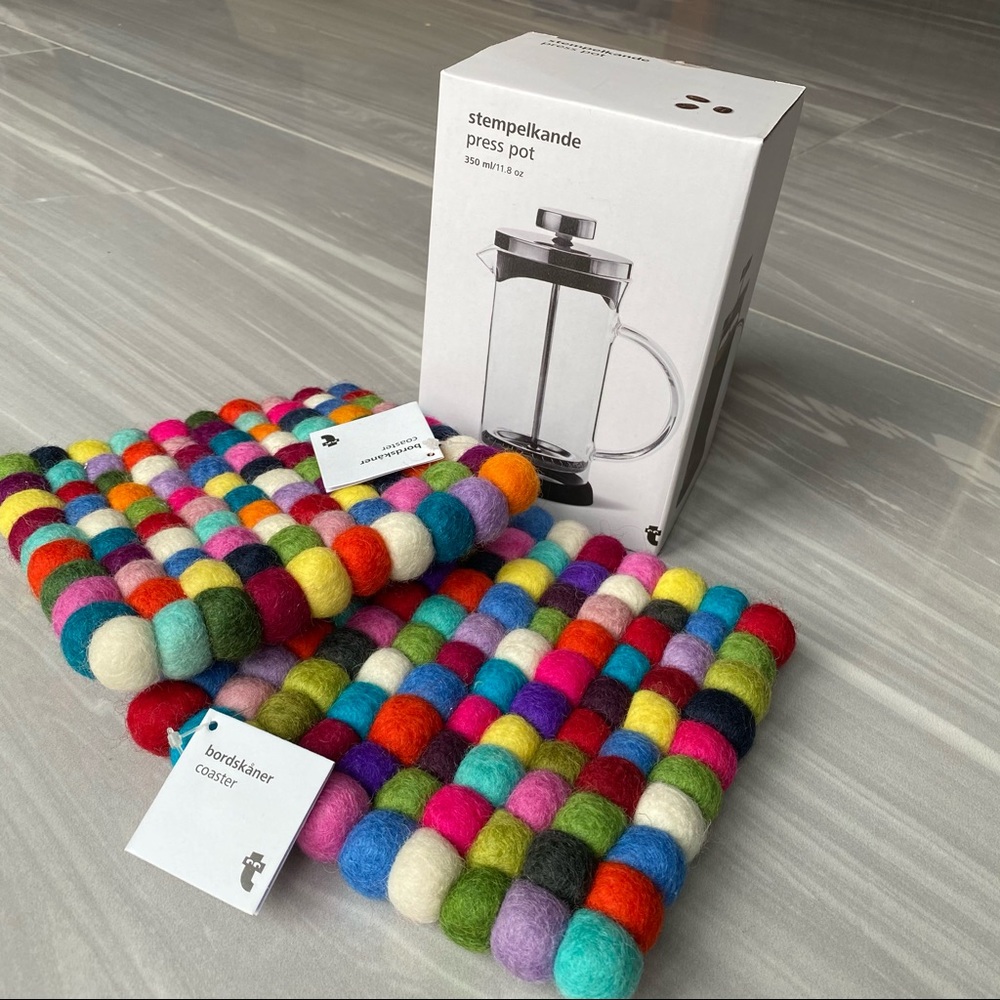 NWT Danish Press Pot and Wool Large Coaster Set